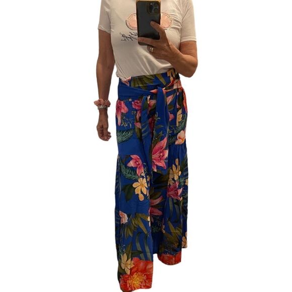 PQ SWIM Cora Floral Blue Cover-Up Pants.Size M/L - Picture 4 of 15